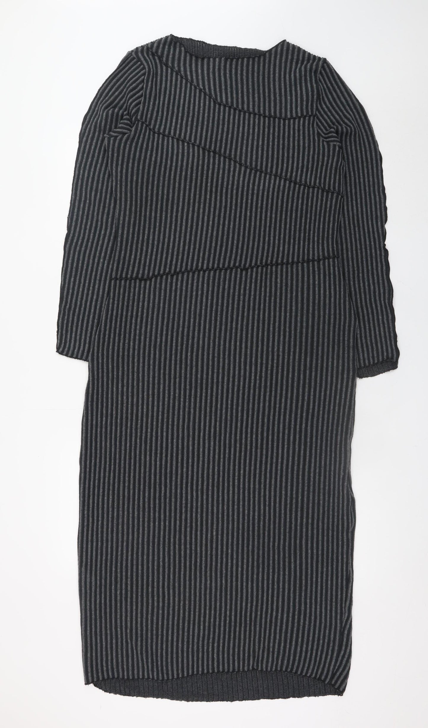 Boohoo Women’s Grey Striped Bodycon Knit Dress Size 16