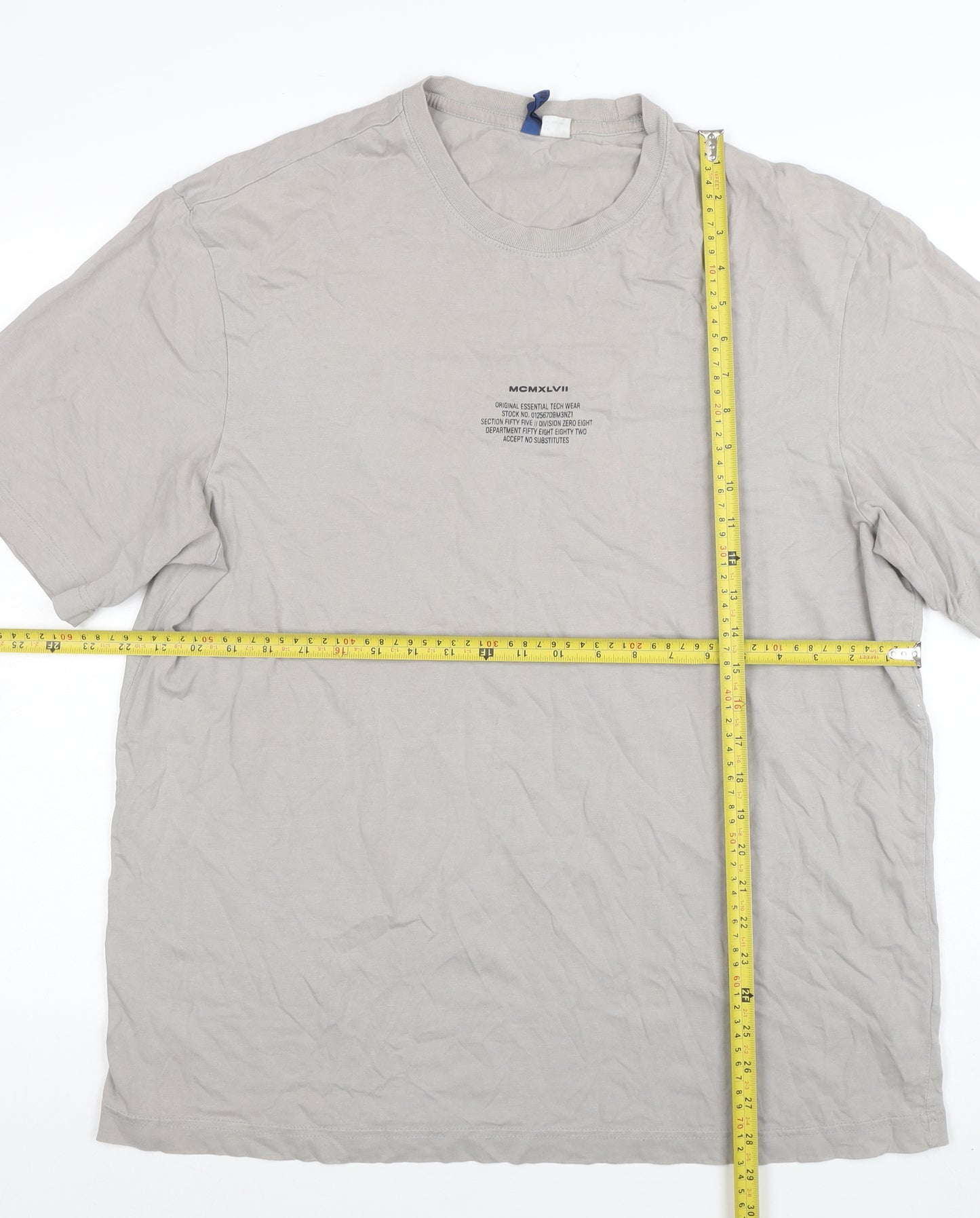 H&M Divided Men's Beige Graphic Print Cotton T-Shirt Size L