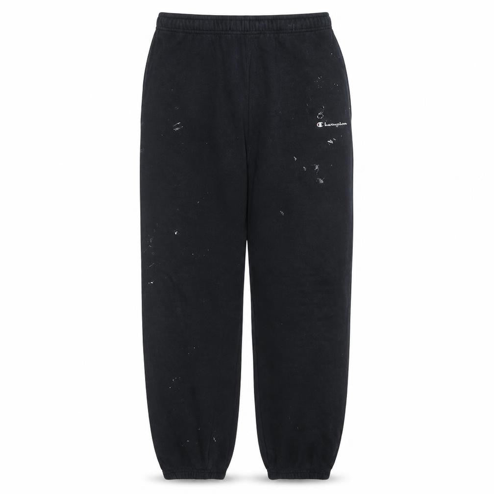 Front view of Champion Men's Black Large Fleece Sweatpants Joggers