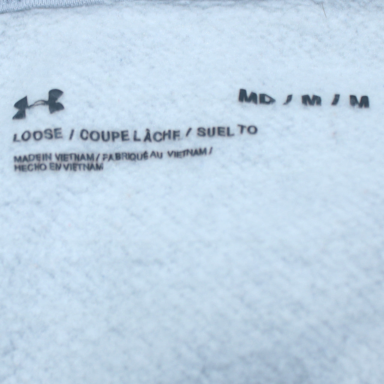 Under Armour Mens Grey Pullover Hoodie Medium Relaxed Fit Sportswear