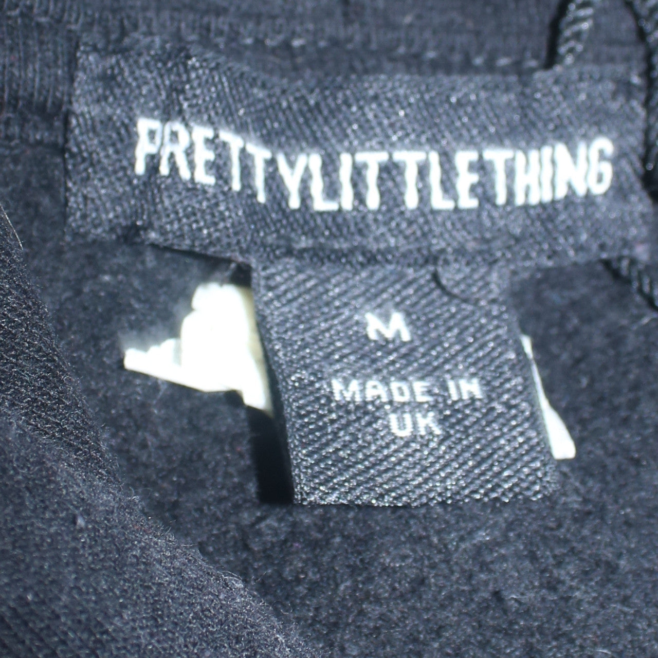 PrettyLittleThing Women Black Graphic Heartless Pullover Hoodie M