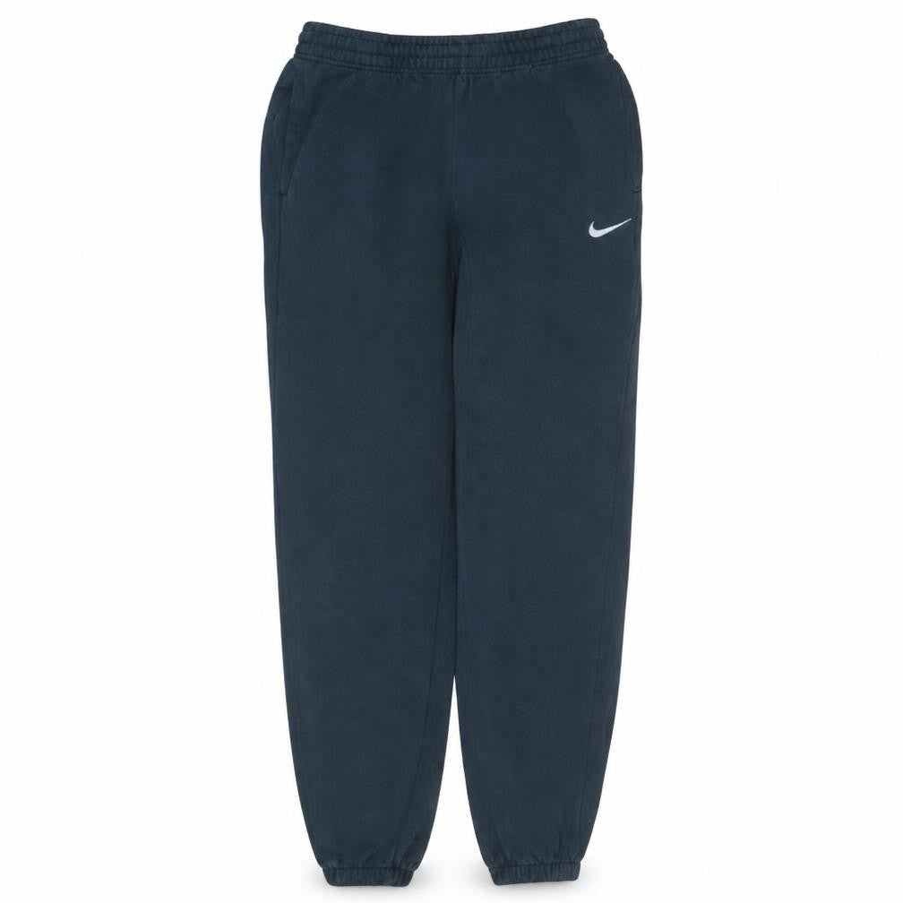 Front view of Nike Men's Blue Regular Fit Fleece Sweatpants, size S