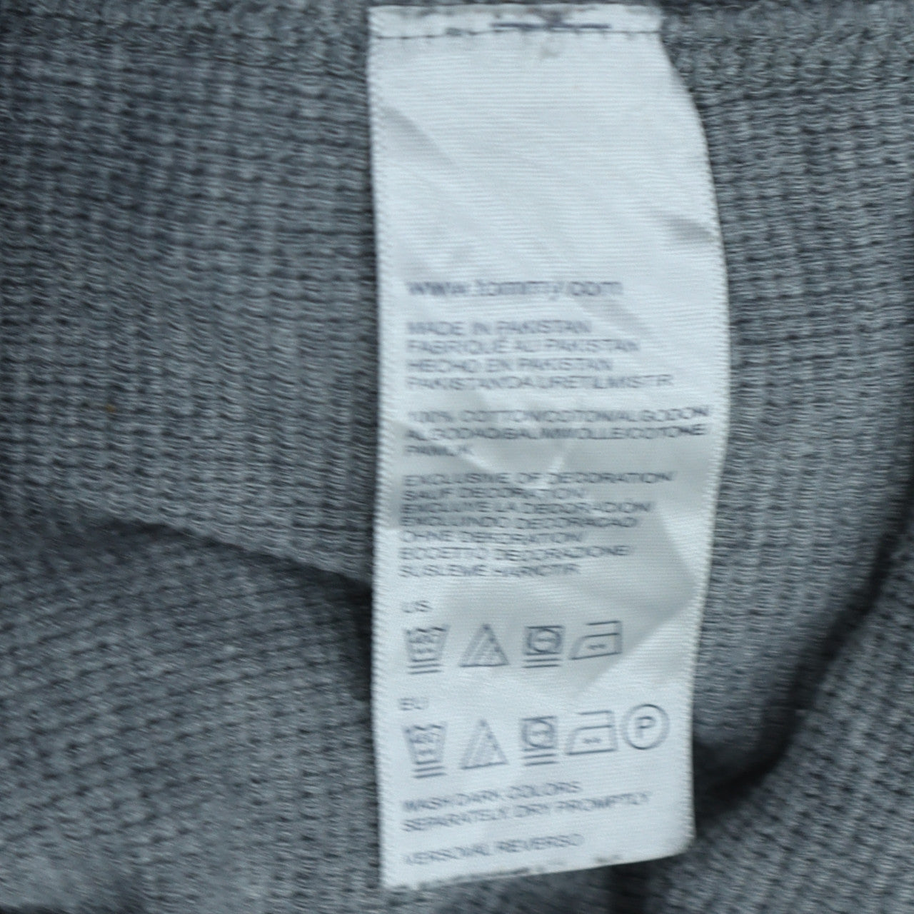Tommy Hilfiger Men's Grey Crew Neck Pullover Sweatshirt M