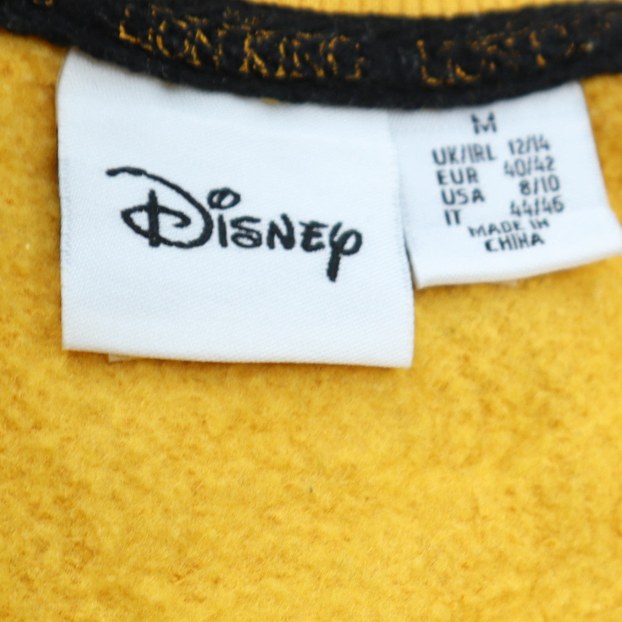 Disney Women’s Yellow Lion King Sweatshirt M 12/14 Crew Neck Pullover