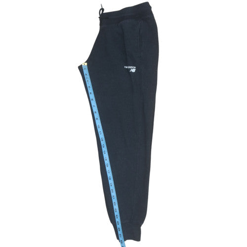 New Balance Men's Black Joggers M Regular Fit Fleece Tapered