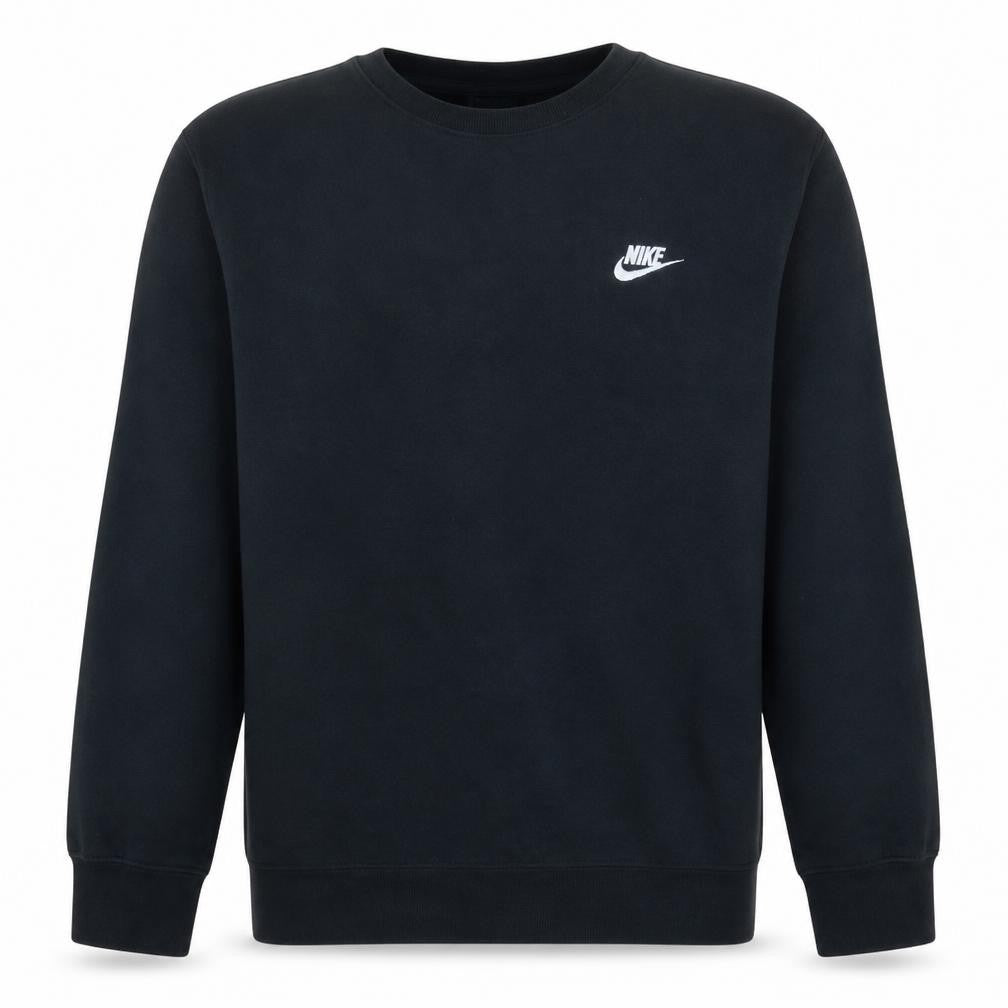 Front view of Nike Men's Black Regular Fit Crew Neck Pullover Sweatshirt M