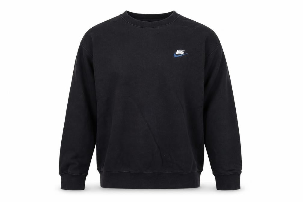Front view of Nike Men's Black Crew Neck Pullover Sweatshirt M