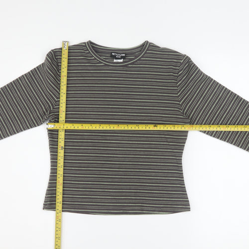 PrettyLittleThing Women's Grey Striped Petite Long Sleeve Cropped T-Shirt L