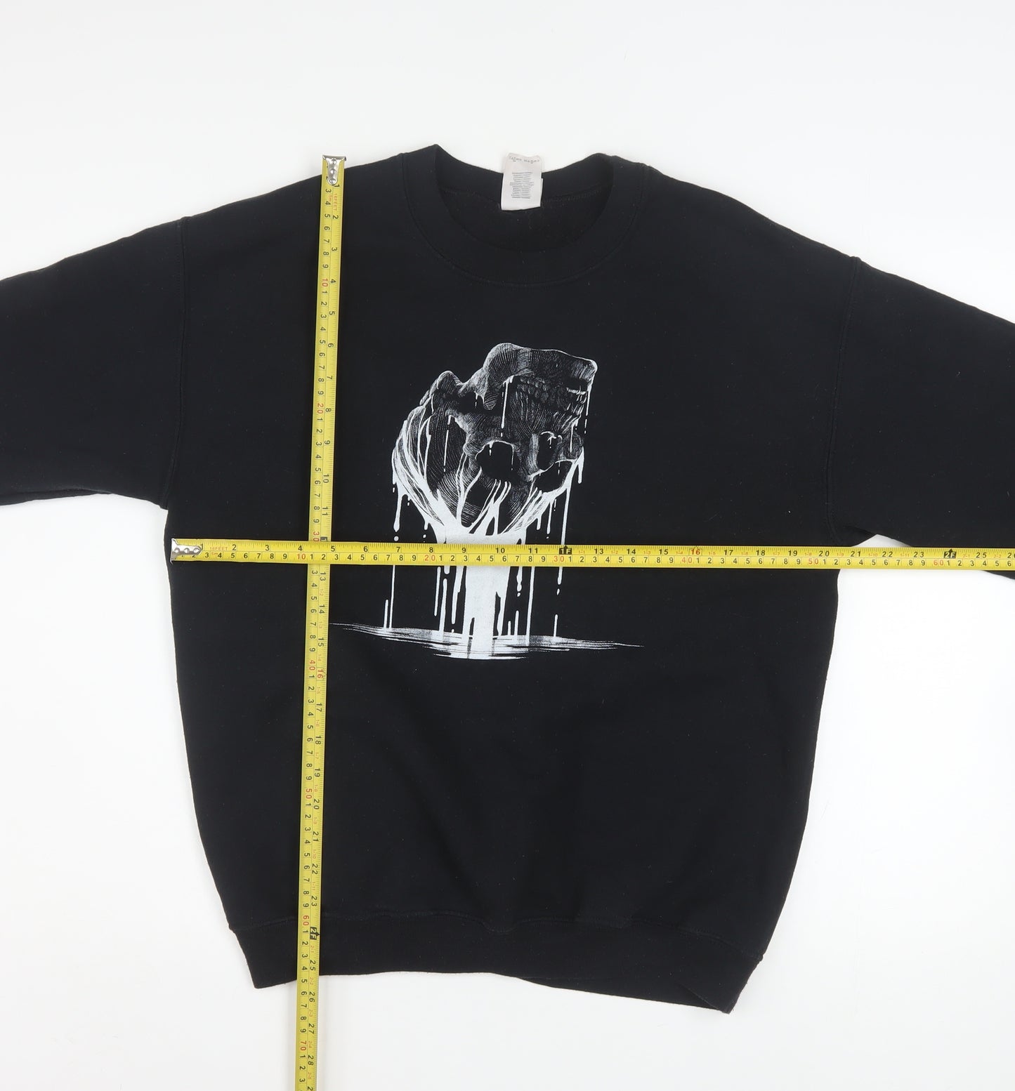 Gildan Men’s Black Graphic Pullover Sweatshirt M Heavyweight Fleece