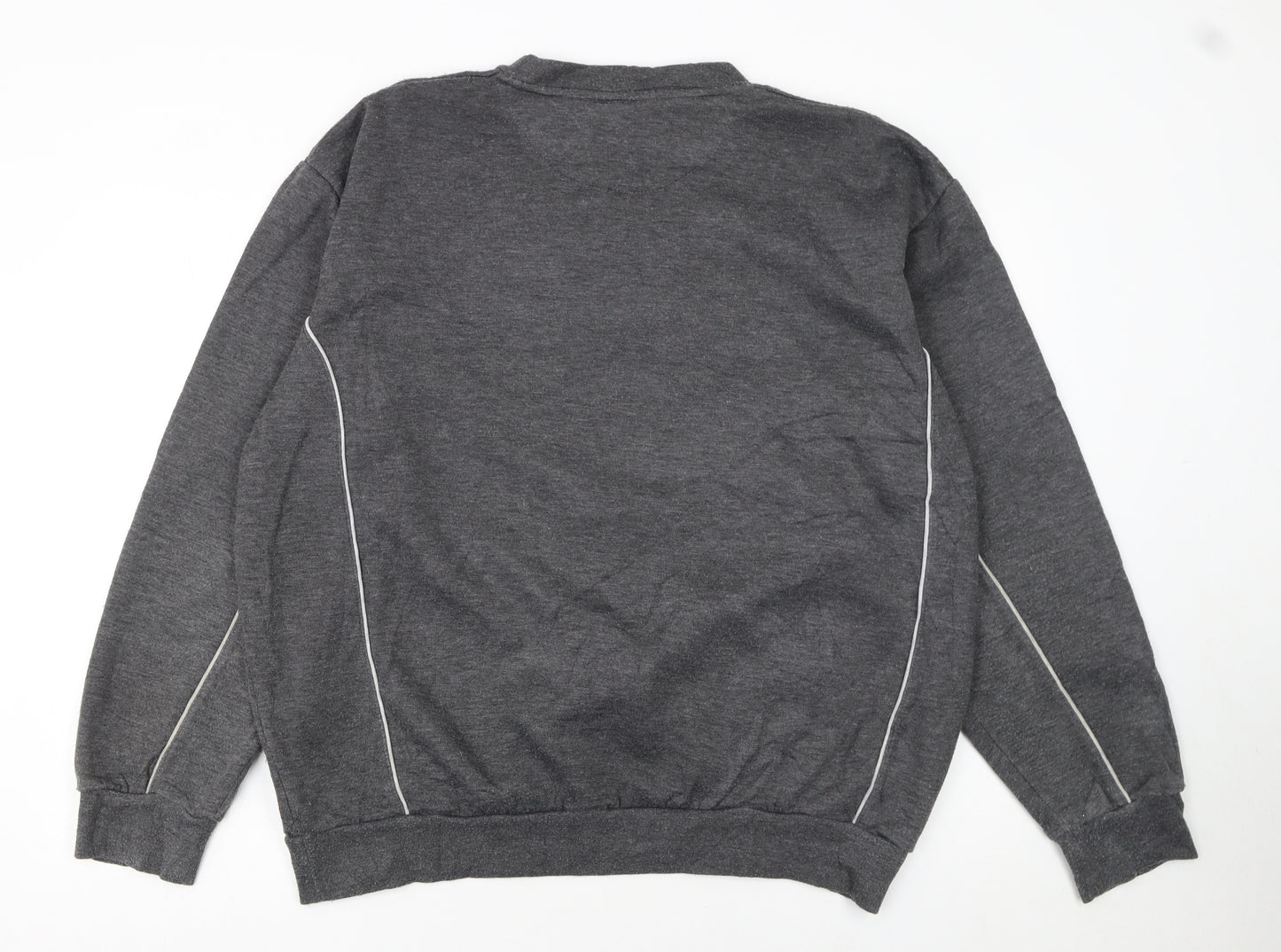 Umbro Men's Grey XL Pullover Sweatshirt Crew Neck Sports Top