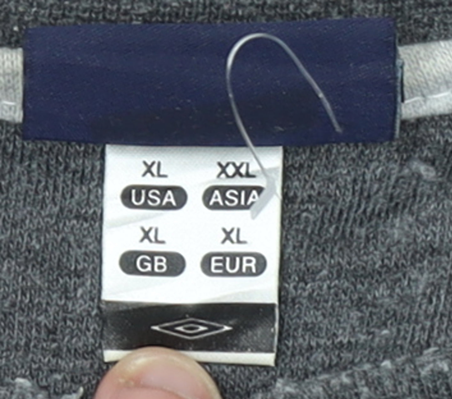 Umbro Men's Grey XL Pullover Sweatshirt Crew Neck Sports Top