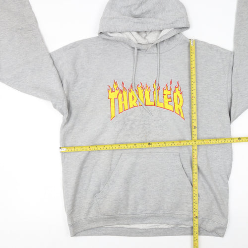 B&C Collection Men’s Grey 2XL Pullover Hoodie with Retro Thriller Print
