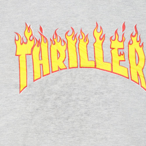 B&C Collection Men’s Grey 2XL Pullover Hoodie with Retro Thriller Print