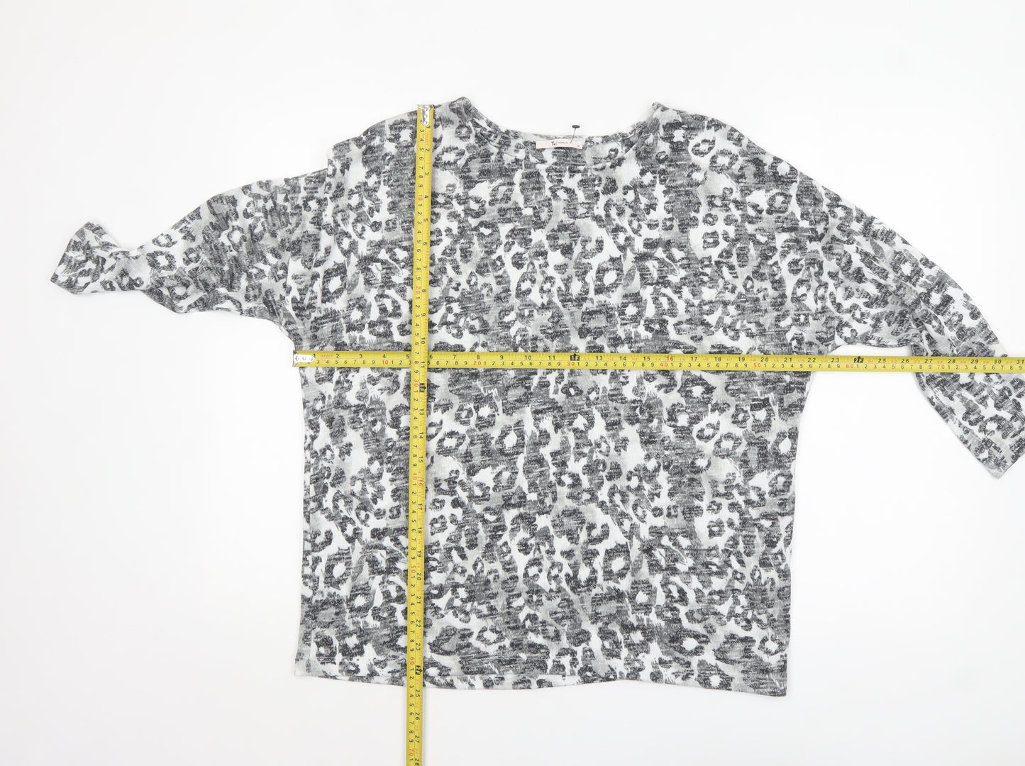 Tu Womens Grey Animal Print Tunic Blouse Size 14 3/4 Sleeve