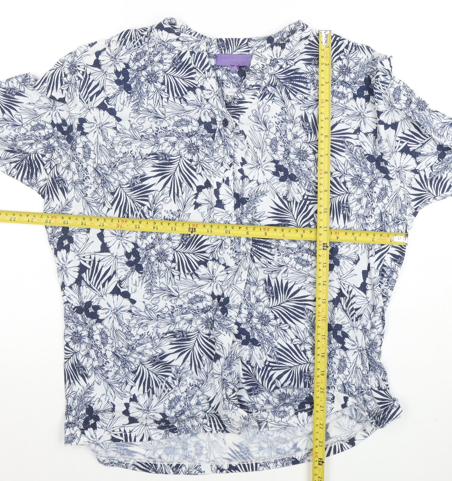 Autonomy Women’s Blue Floral 3/4 Sleeve Tunic Blouse Size L