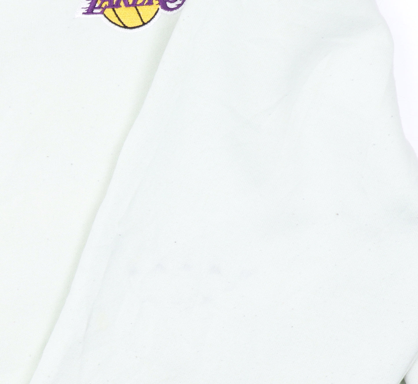 Mitchell & Ness Men’s White XL Pullover Hoodie Lakers Logo