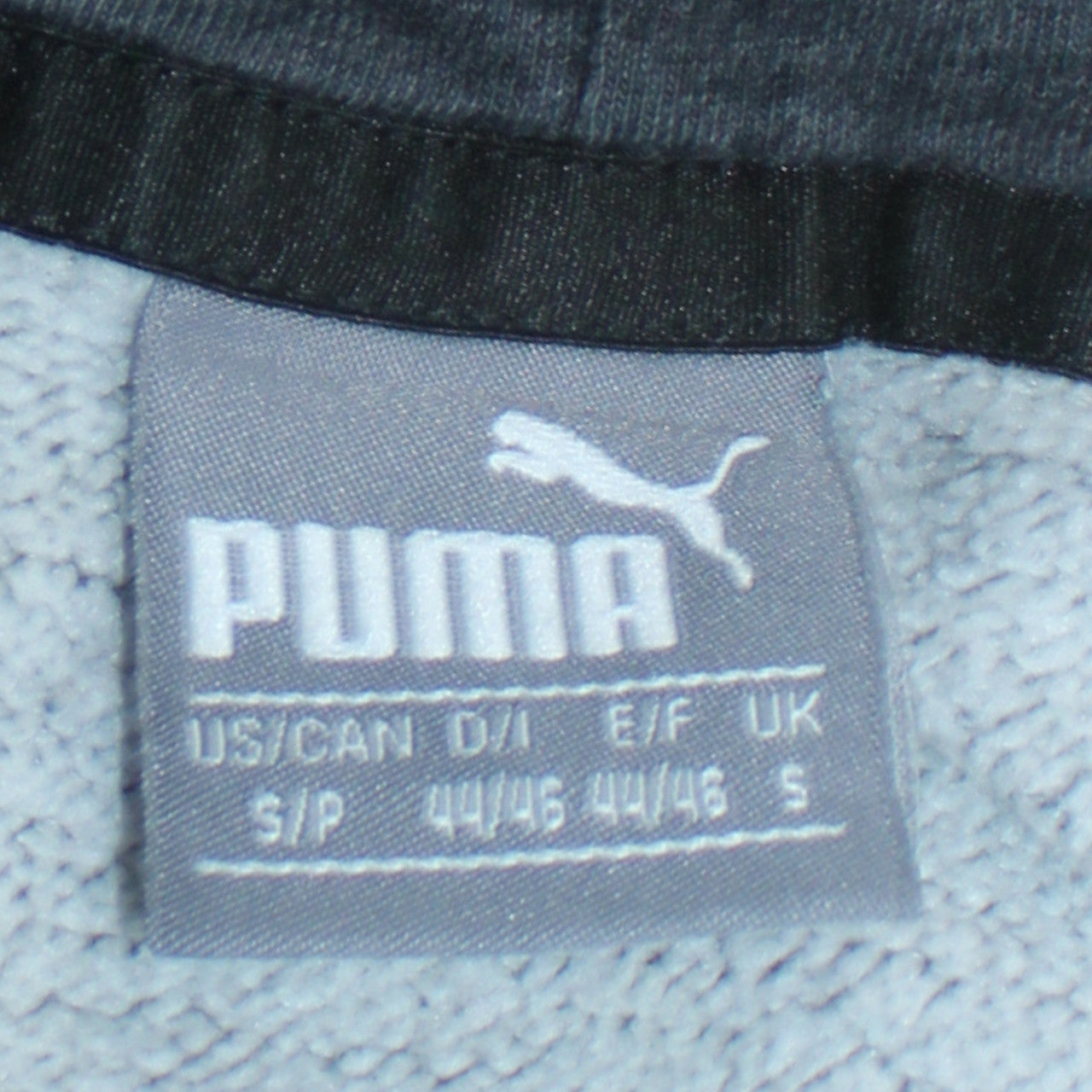 Puma Men’s Grey Pullover Hoodie Small Regular Fit Logo Fleece