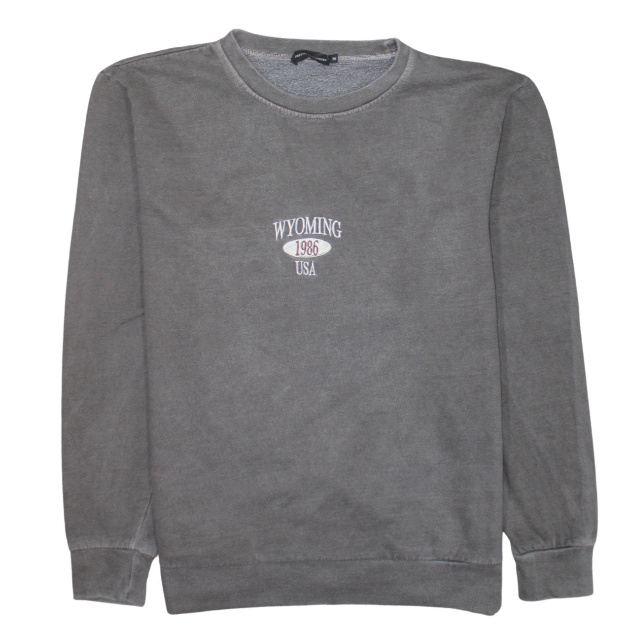 PrettyLittleThing Women Grey Pullover Sweatshirt Size M Wyoming 1986 USA Embroidered