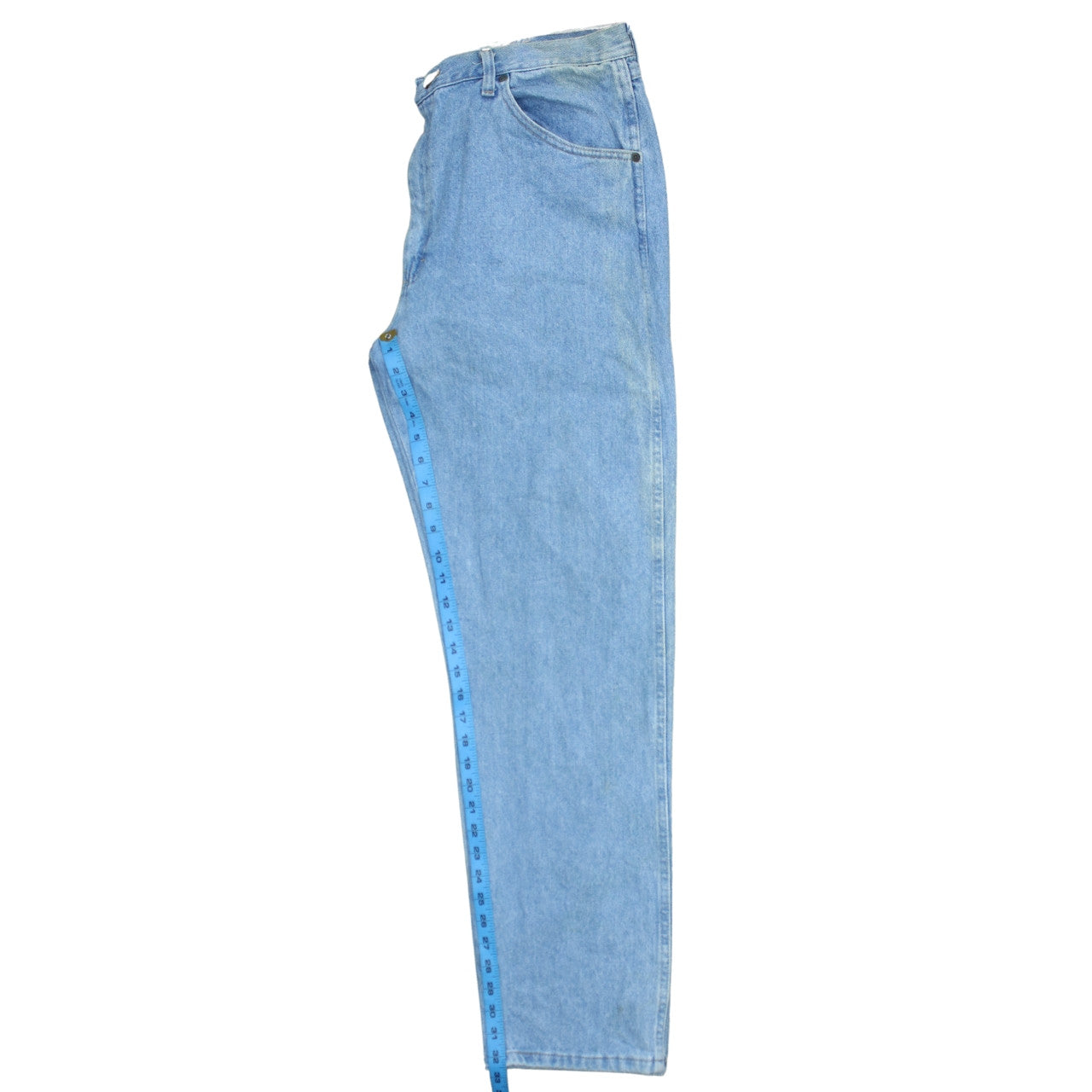Wrangler Men's Blue Light Wash Classic Straight Leg Jeans 38x32