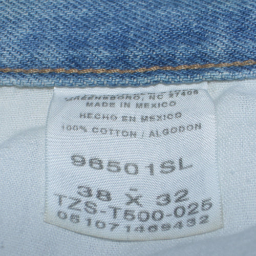 Wrangler Men's Blue Light Wash Classic Straight Leg Jeans 38x32