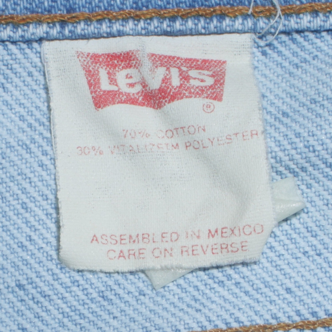 Levi's Women's Blue Light Wash Straight High Rise Jeans W34 L34