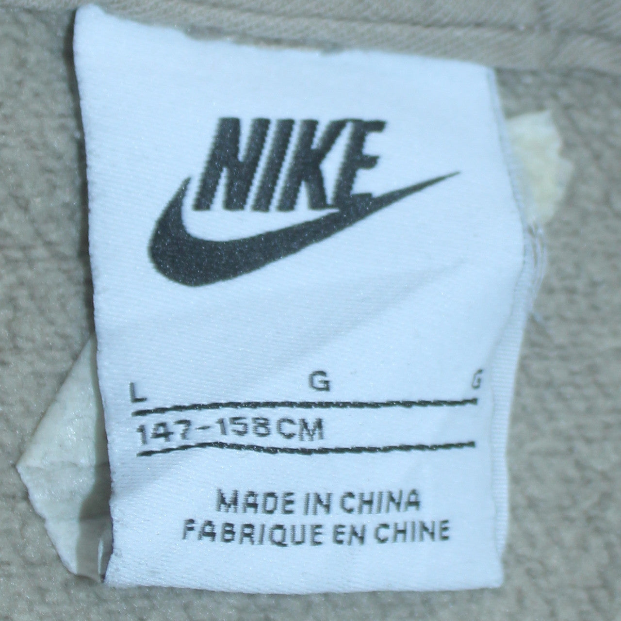 Nike Boys Beige Pullover Hoodie L 147-158cm Long Sleeve Graphic Logo