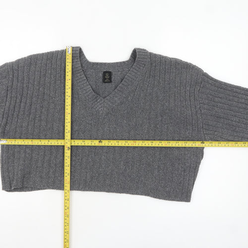 Urban Outfitters Women’s Grey V-Neck Ribbed Knit Jumper M