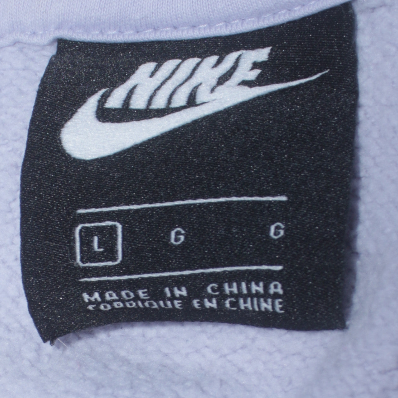Nike Women’s White Pullover Hoodie Size L Cotton Blend Casual Sweatshirt