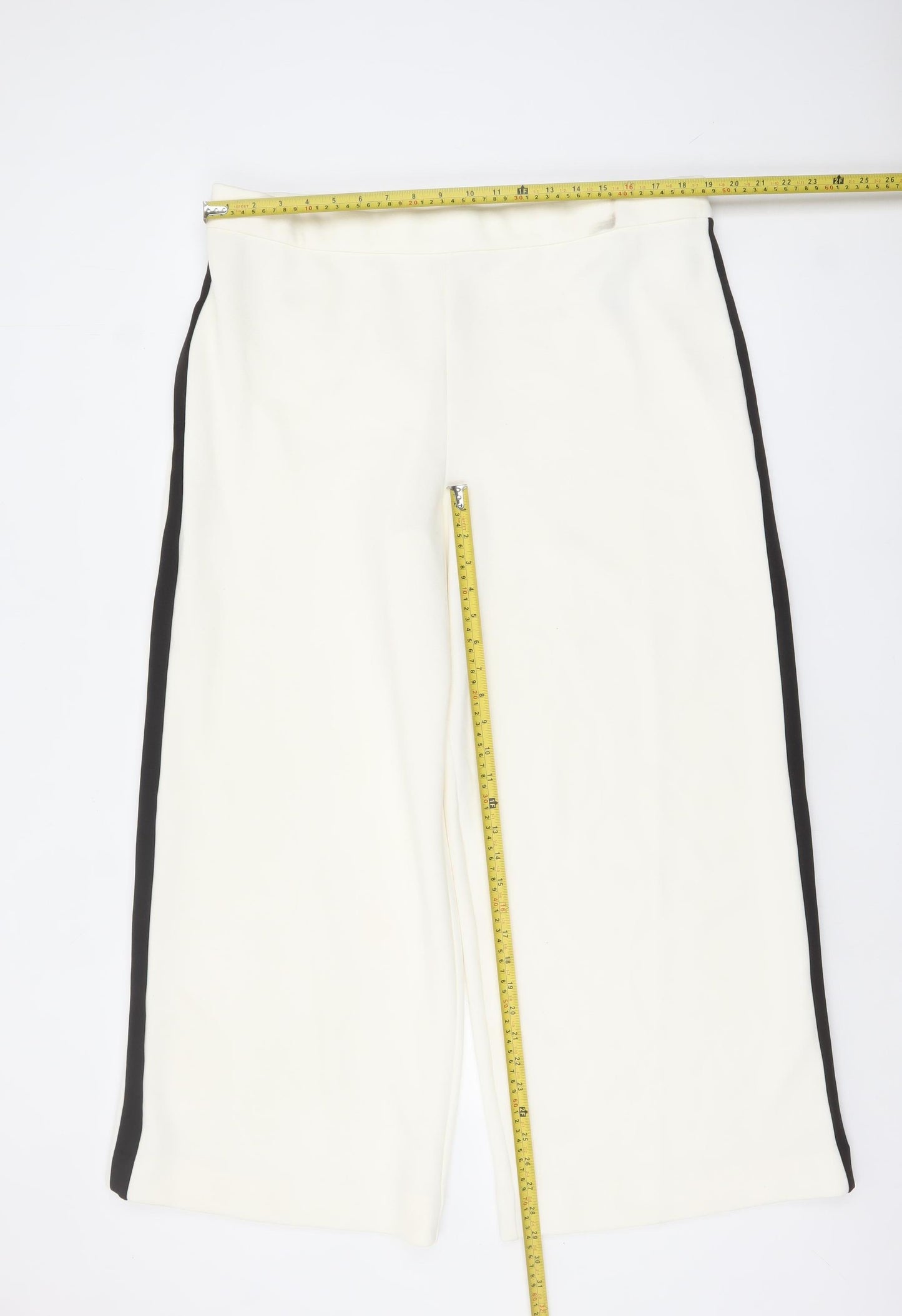 Marks and Spencer Women’s Ivory Straight Leg Trousers Size 20 Short