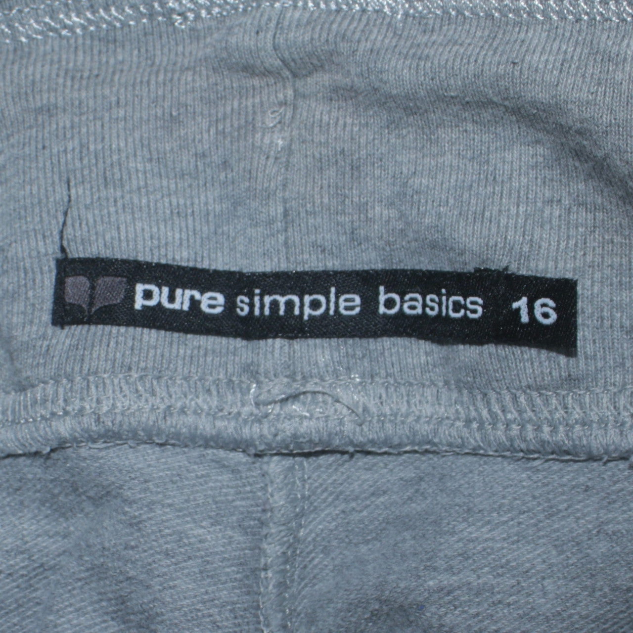 Pure Simple Basics Women’s Grey Capri Trousers Size 16 Stretch Jersey