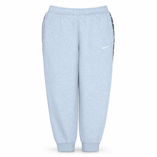 Front view of Nike women’s grey jogger sweatpants medium tapered fleece comfort