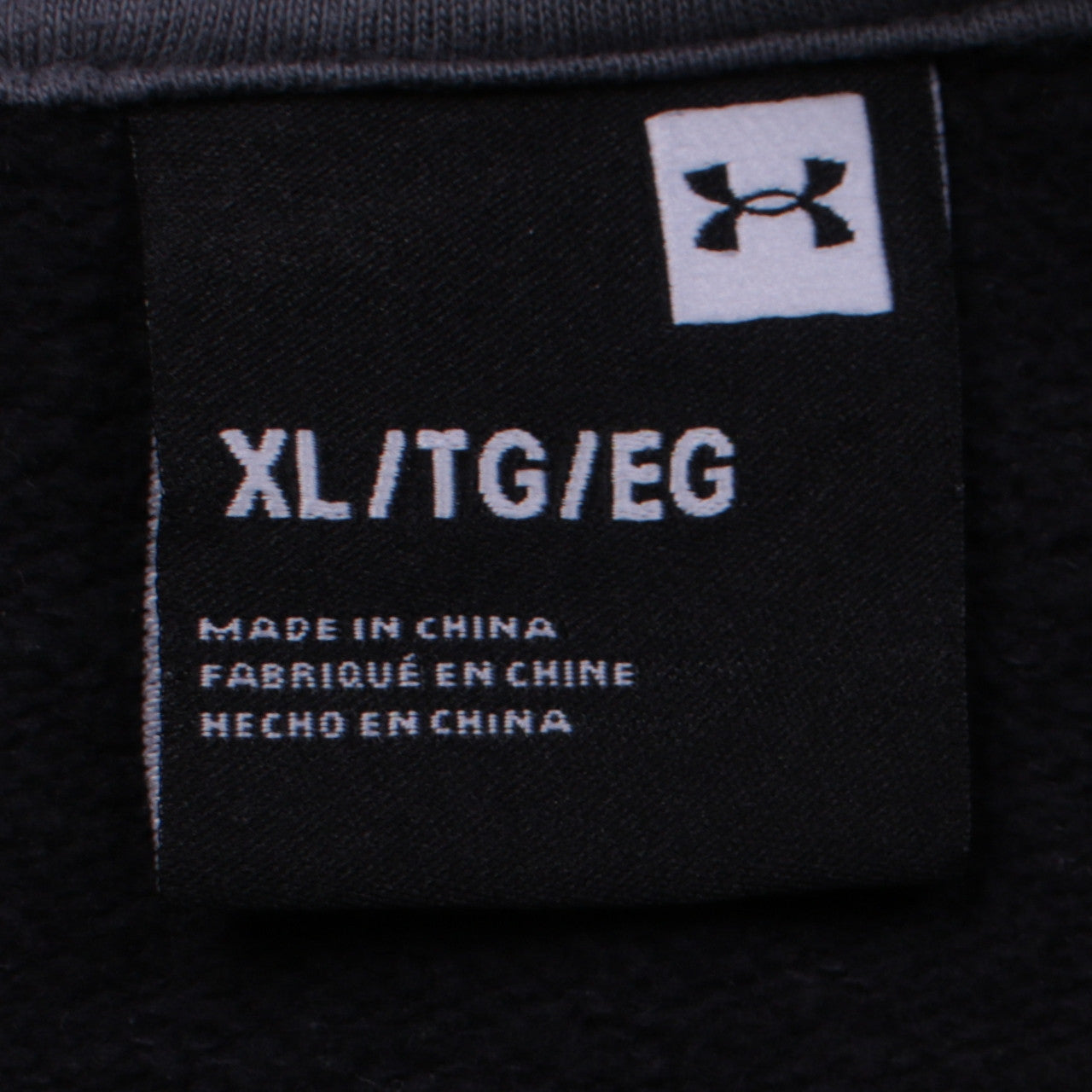 Under Armour Men's Black XL Pullover Hoodie with Logo