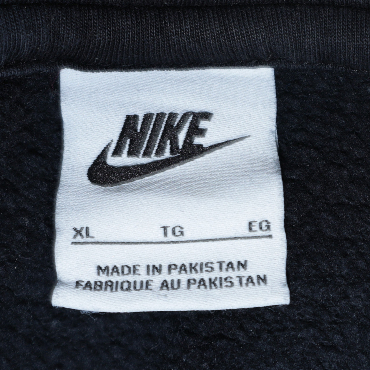 Nike Women's Black XL Pullover Hoodie with Logo Print