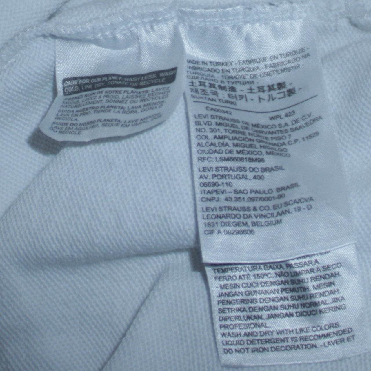 Levi's Men's White Pullover Hoodie Small Graphic Logo Sweatshirt