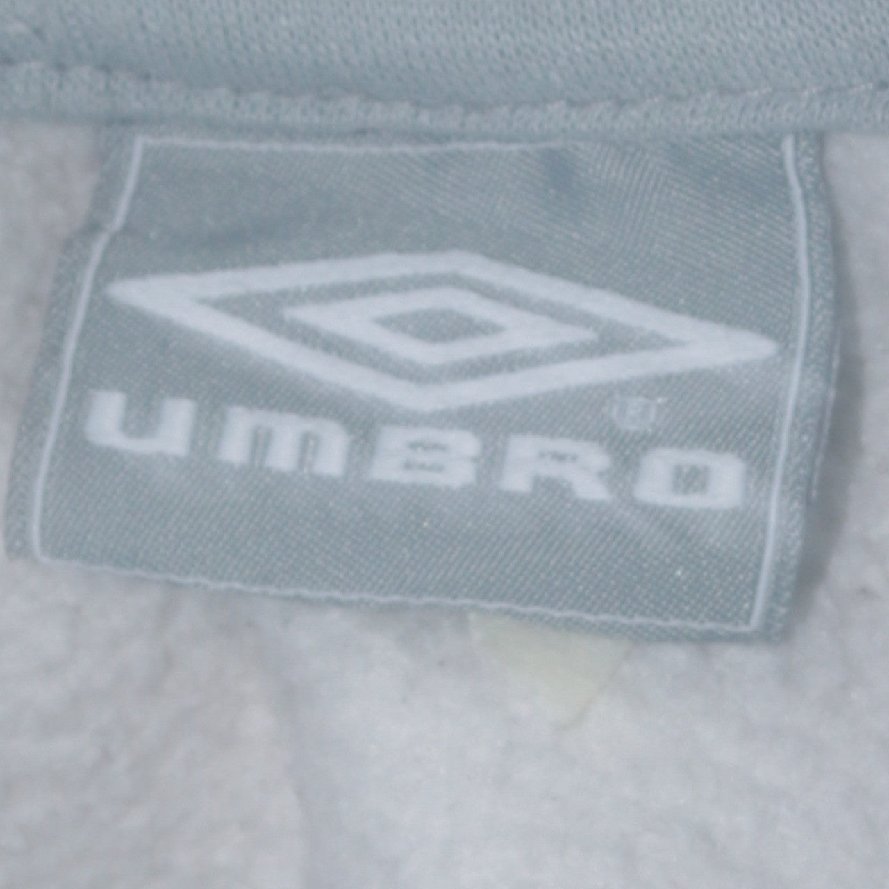 Umbro Women White Full Zip Hoodie Size M Athletic Fit