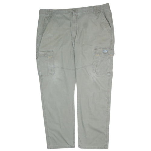 Wrangler Men's Beige Cargo Trousers 42W 32L Relaxed Fit Cotton