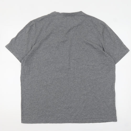 Fred Perry Men's Grey 2XL Classic Pocket T-Shirt