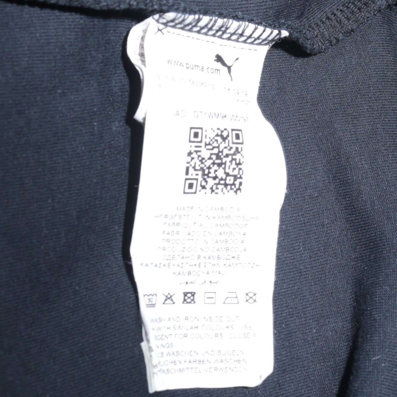 Puma Women’s Black Pullover Hoodie Medium Cotton Blend Sportswear