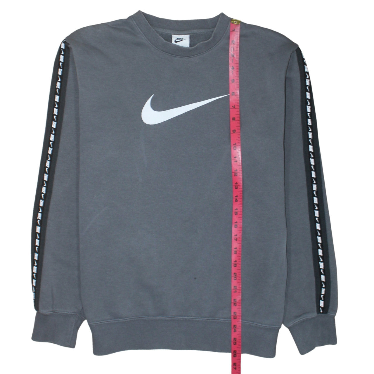 Nike Men’s Grey Logo Pullover Sweatshirt M Crew Neck Sportswear