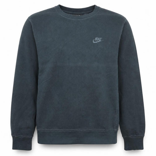 Front view of Nike Men's Black XS Regular Fit Crew Neck Fleece Sweatshirt