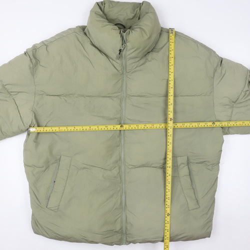 Bershka Women's Green Puffer Jacket L Winter Collection