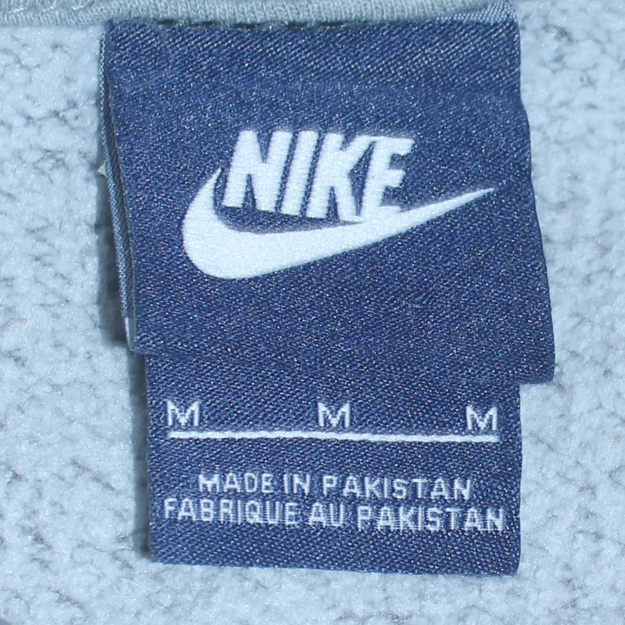 Nike Men's Black Pullover Hoodie Medium Embroidered Sportswear