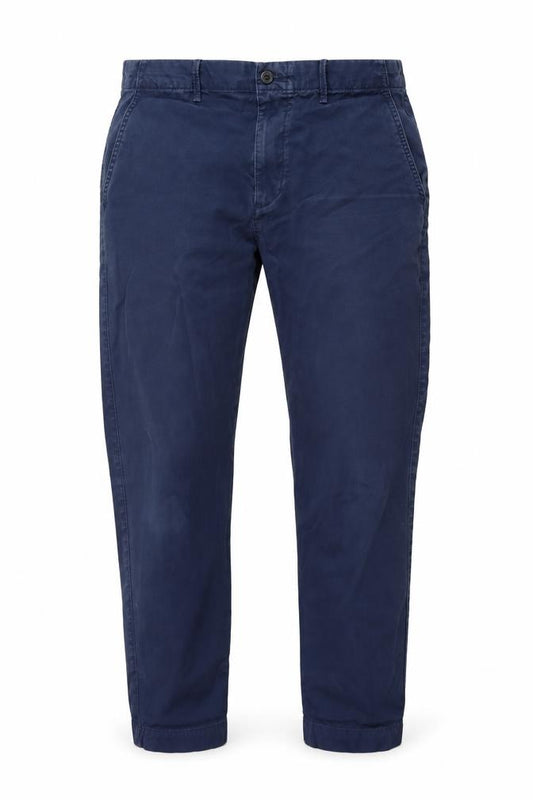 Front view of Gap Men's Blue Relaxed Taper Cotton Jeans, size 34