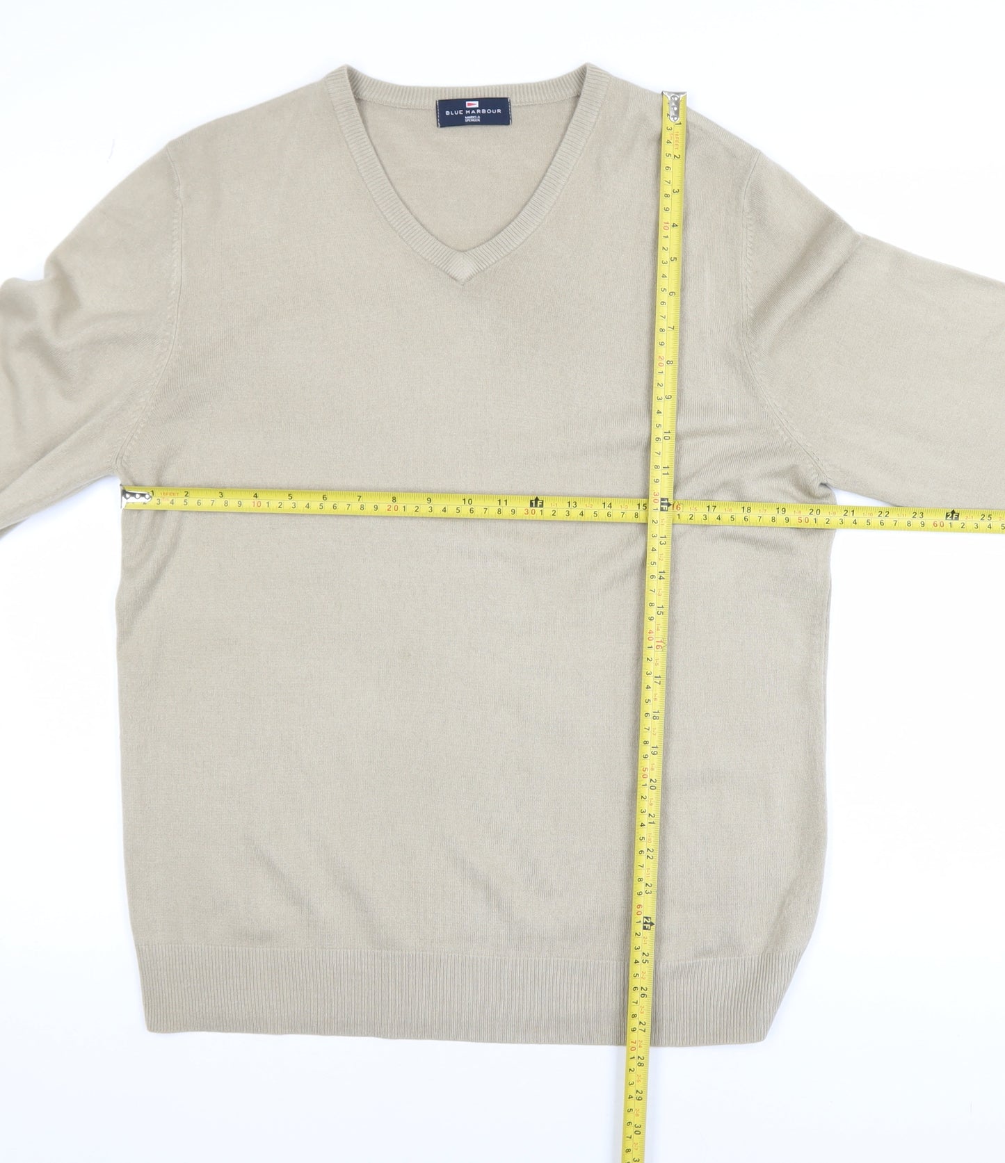 Marks and Spencer Blue Harbour Men’s Beige V-Neck Acrylic Jumper L
