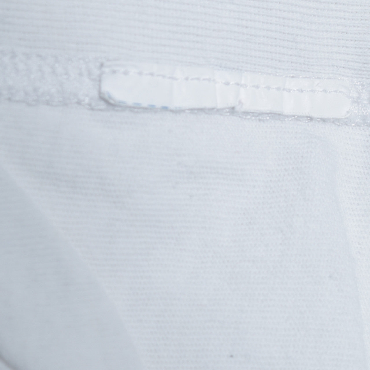 Champion Men's White Small Short Sleeve Graphic Logo T-Shirt