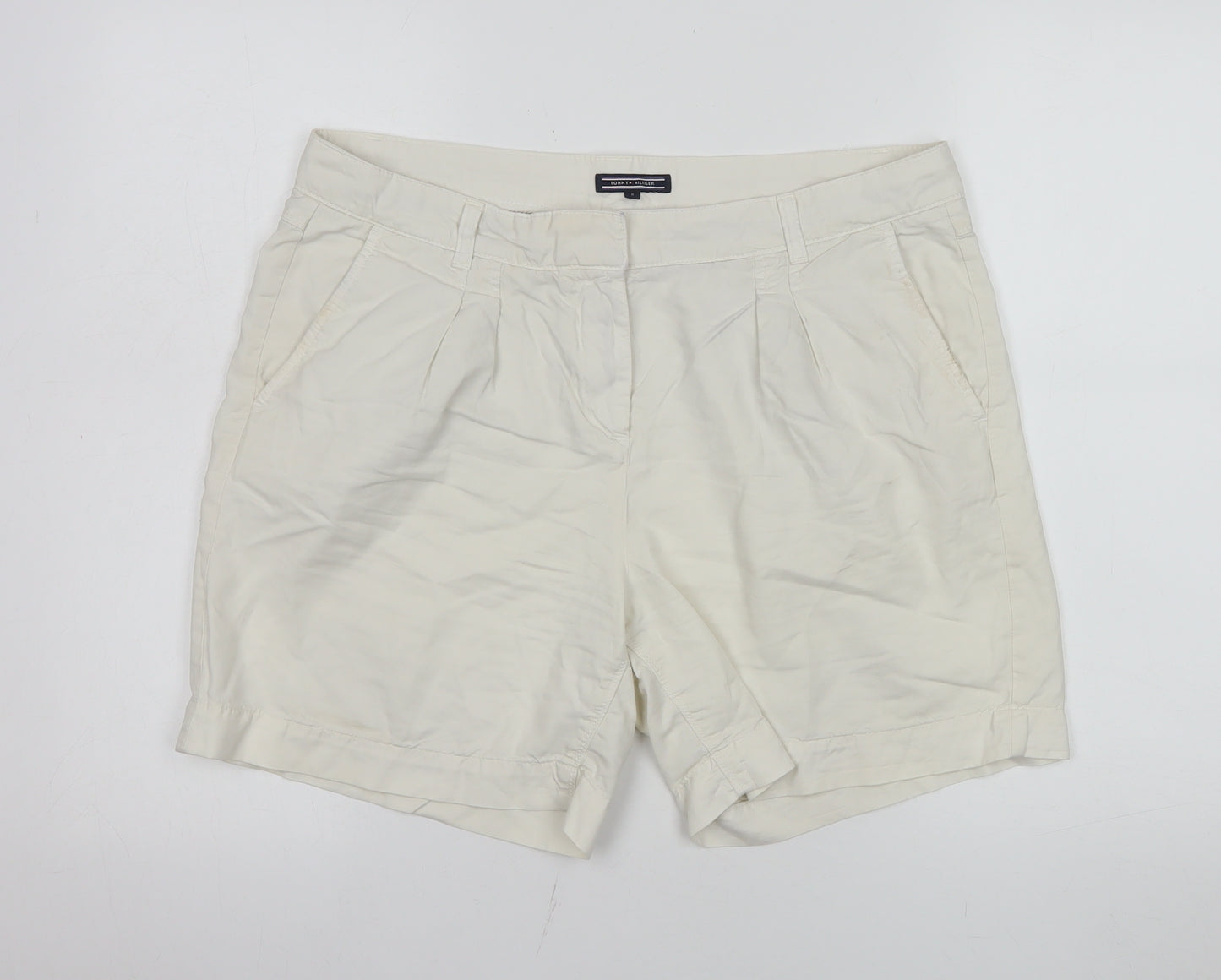Tommy Hilfiger Women Ivory Chino Shorts Size 8 Pleated Twill Casual