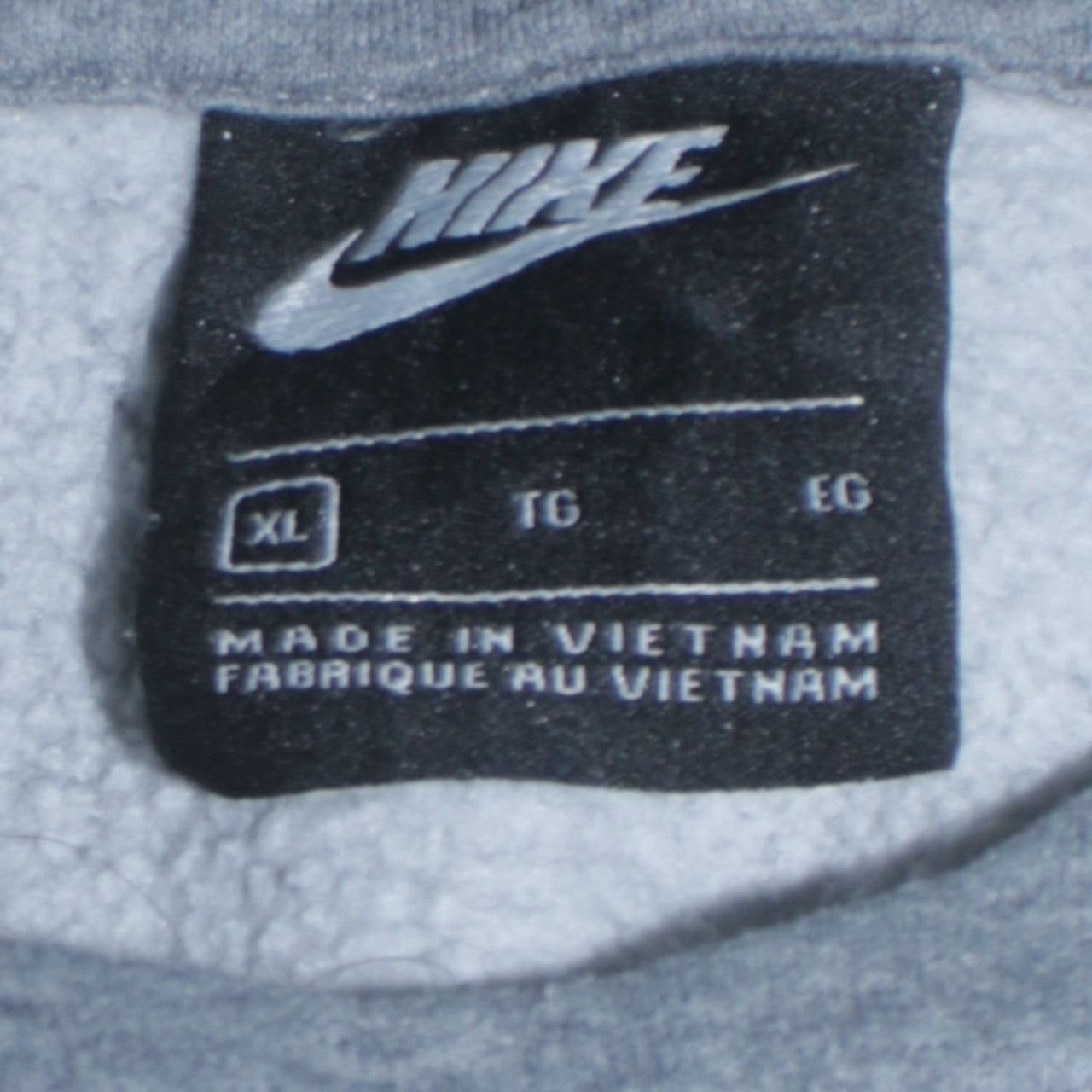 Nike Boys Grey XL Pullover Hoodie with Logo Print Fleece Sweatshirt
