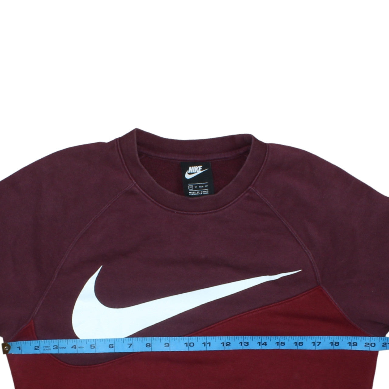 Nike Men's Red XS Pullover Crew Neck Graphic Sweatshirt