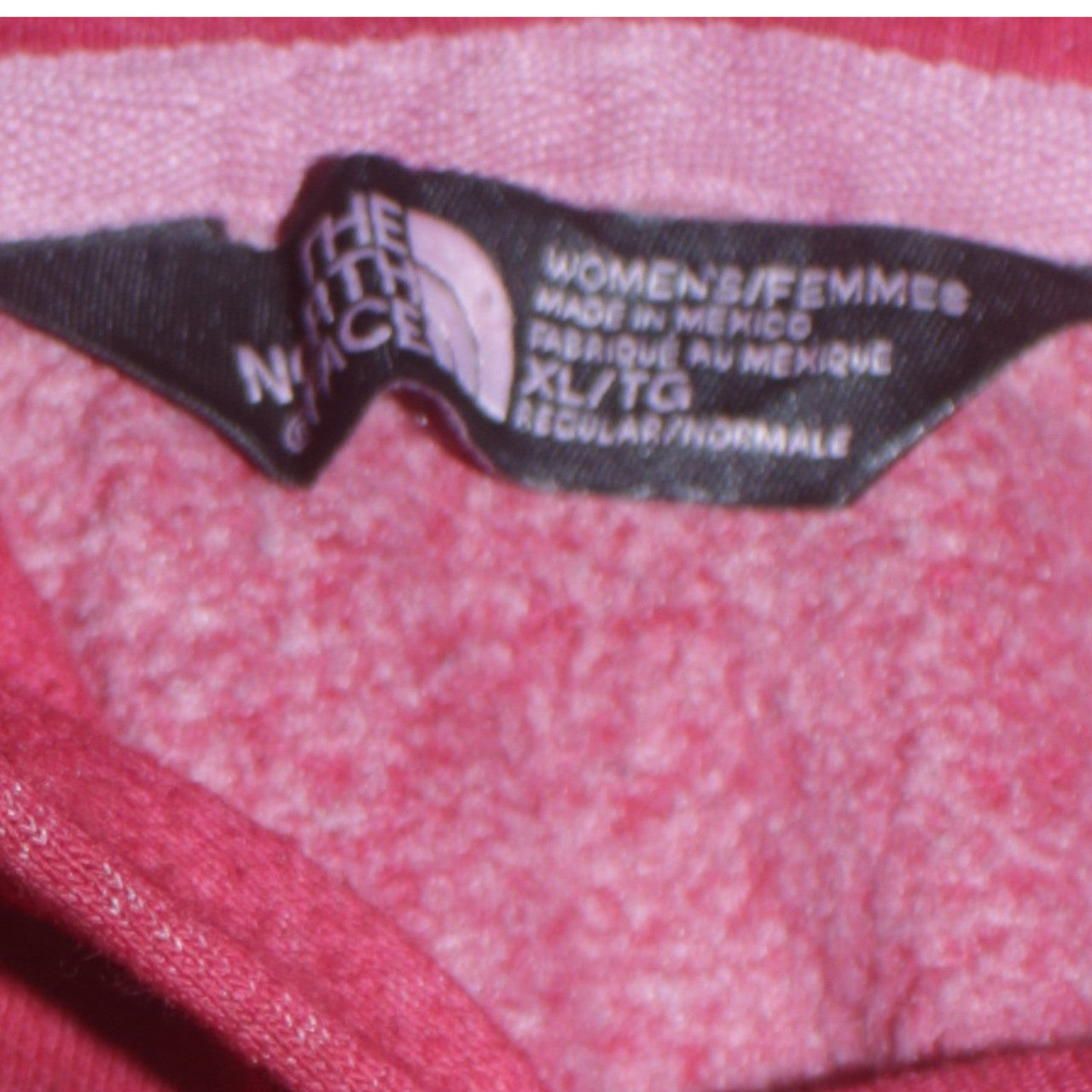 The North Face Women's Red Pullover Hoodie XL Regular Fit Cotton Blend
