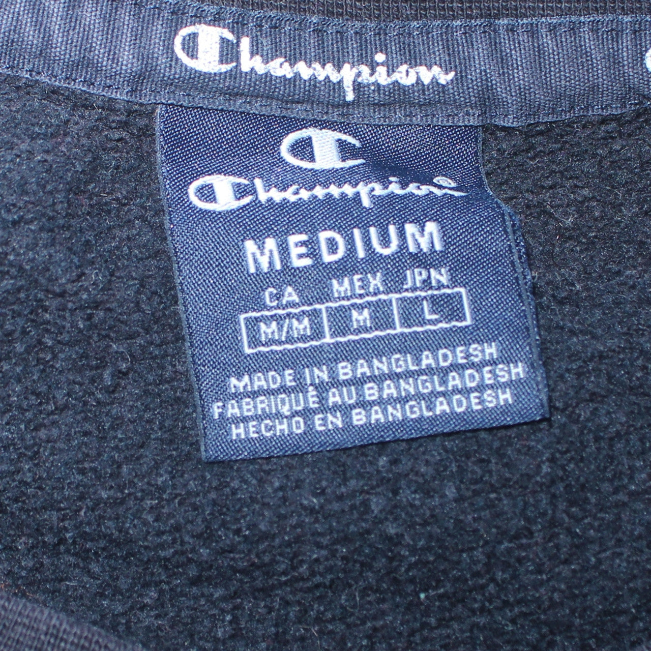 Champion Men's Black Medium Pullover Sweatshirt Logo Crew Neck
